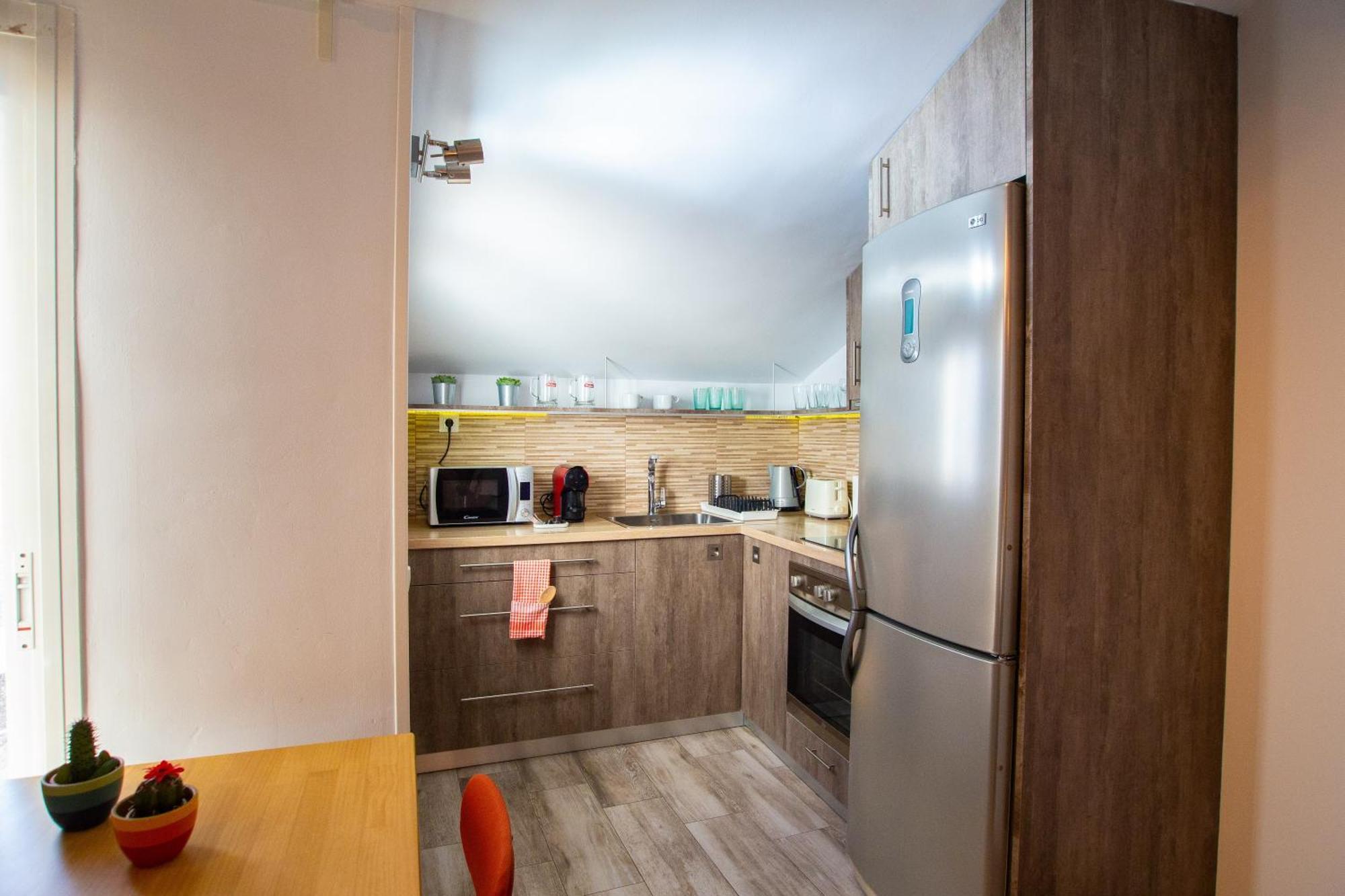 Benalhome - Tu Hogar Con Terraza Y Ducha Exterior Benalmadena Bagian luar foto