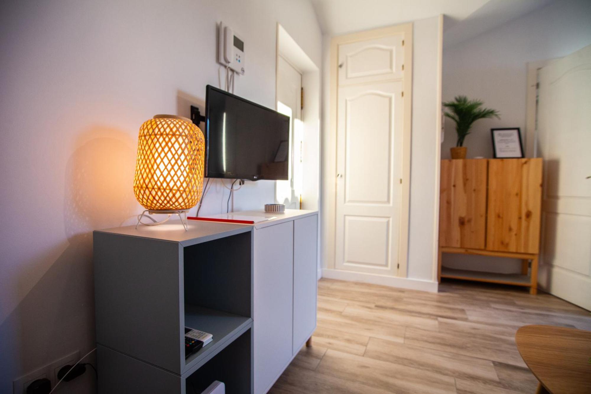 Benalhome - Tu Hogar Con Terraza Y Ducha Exterior Benalmadena Bagian luar foto