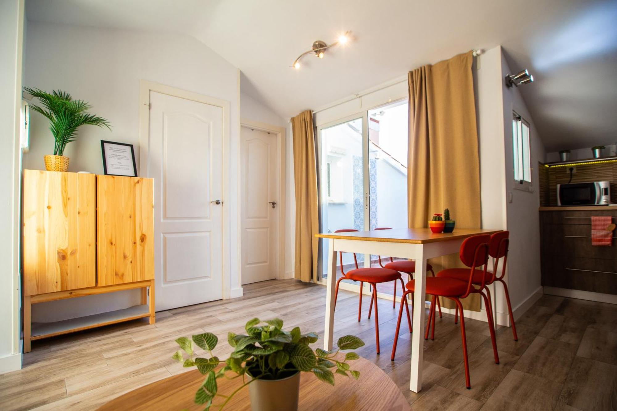 Benalhome - Tu Hogar Con Terraza Y Ducha Exterior Benalmadena Bagian luar foto